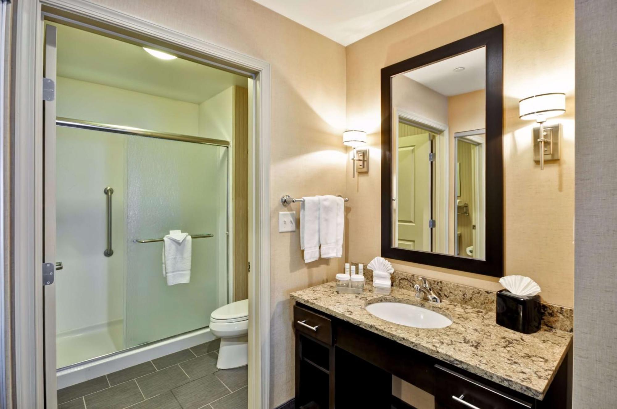 Homewood Suites By Hilton Hartford / Southington Ct Exterior photo
